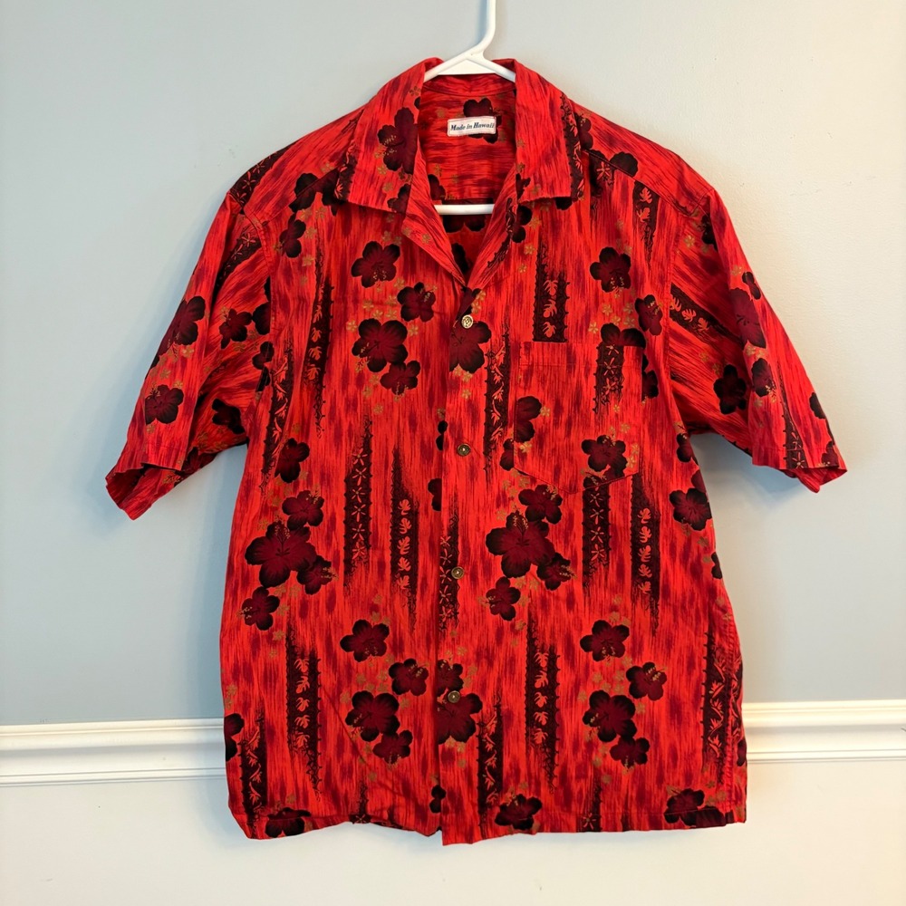 Vintage Red Hawaiian Barkcloth Shirt Red Hibiscus Coin Button Lrg Made in Hawaii
